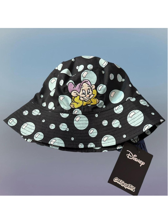 Disney Other - Disney Dopey bucket hat - black and blue #DisneyInspired
black and white, cart